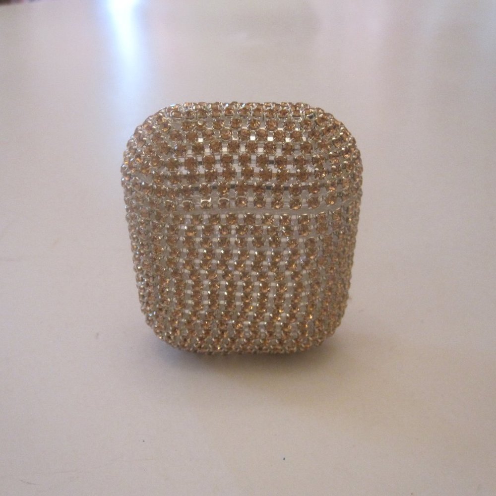 ipod Case. Metallic.Pink  with Rhinestones. NWOT